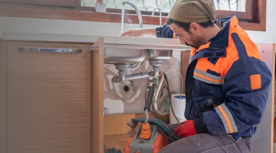 Expert burst pipe repair services in Ashley, OH